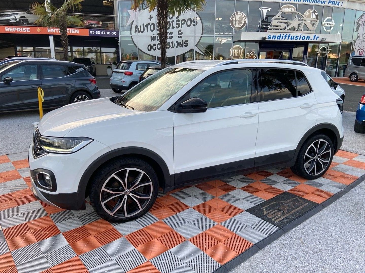 VOLKSWAGEN T-CROSS 1.0 TSI 115 CARAT DSG7